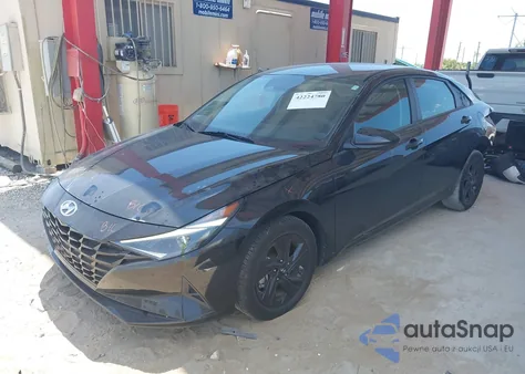 2023 Hyundai Elantra Sel from USA, damaged, VIN 5NPLM4AG3PH103012